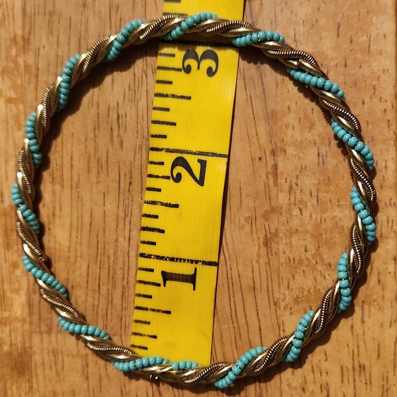 Elegant Gold and Turquoise Bangle Set  of 13 bangles NWOT - Picture 4 of 4